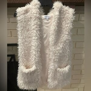 NWT Grace & Lace Fleece Vest - L